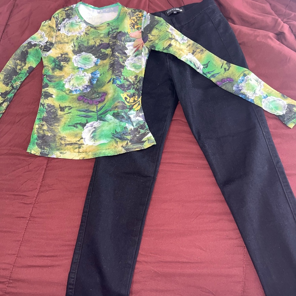 Brand new never worn black jeans and mesh floral top